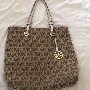 Michael Kors Authentic Tote